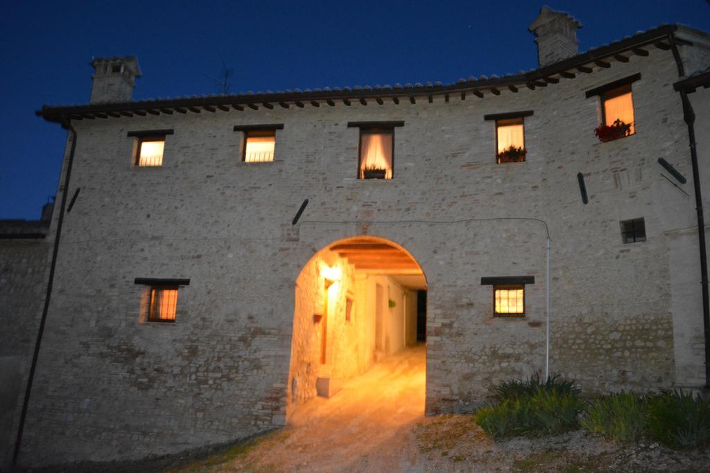 A Casa Di Mi Appartamenti Vacanza Montefalco Exteriör bild